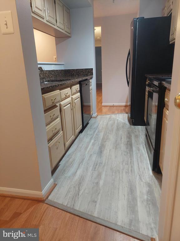 Building Photo - 13107 Briarcliff Terrace