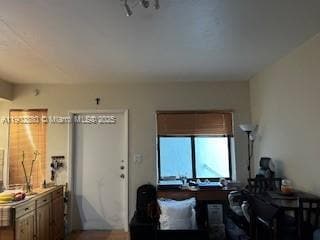 Building Photo - 3475 SW 1st Ave