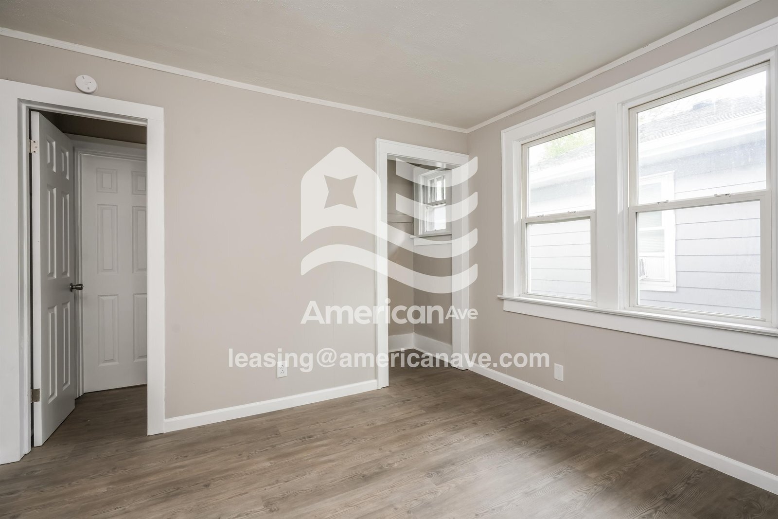 Building Photo - 1801 Leer St