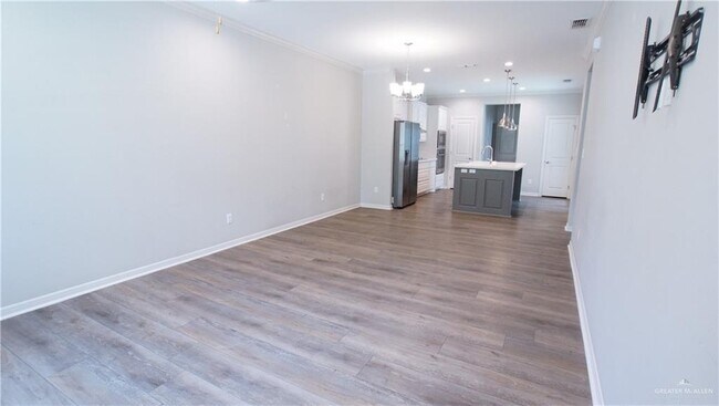 Building Photo - 16 N 14th St