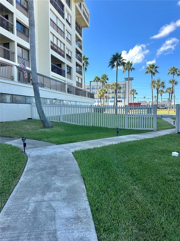 Building Photo - 401 150th Ave