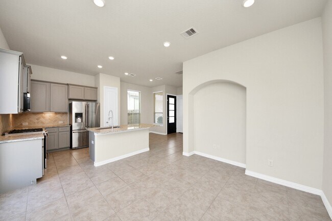 Building Photo - 1635 Ryon Falls Dr
