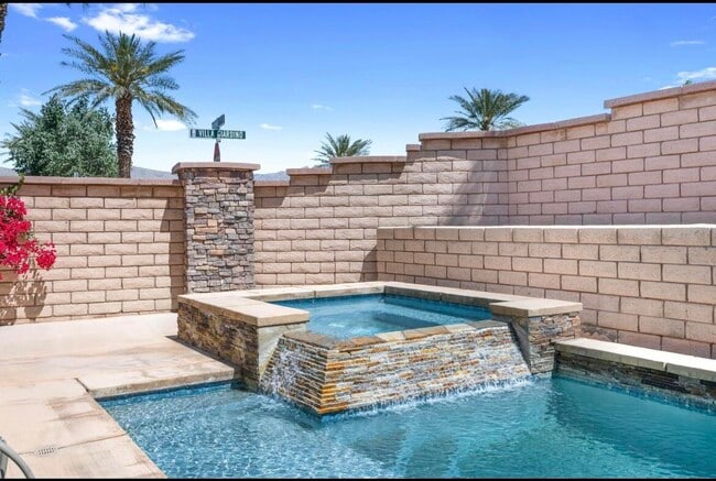 Building Photo - 41190 Corte Alto Collina