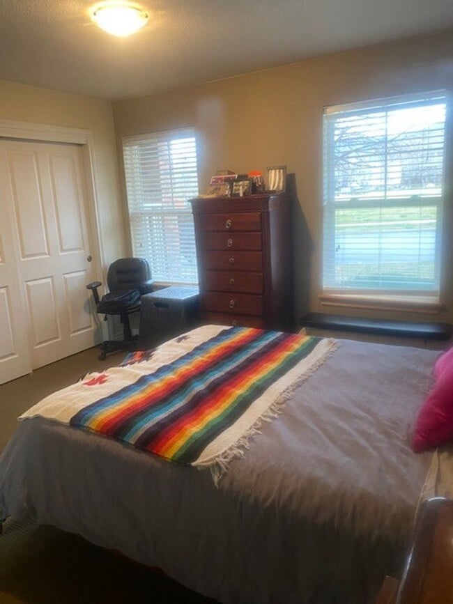 Building Photo - Beautiful 1B/1B Boulder Home