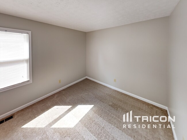 Building Photo - 3149 Sextant Dr
