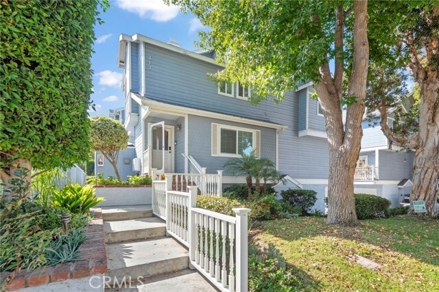 Building Photo - 313 N Broadway