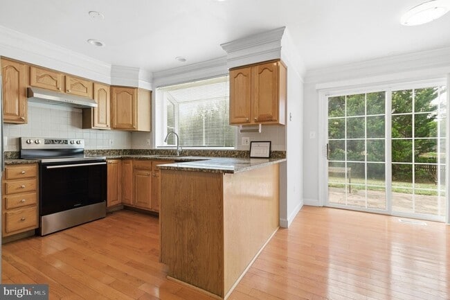 Building Photo - 14301 Perrywood Dr