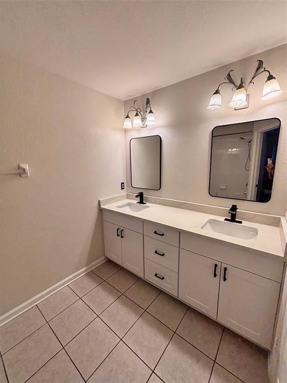 Building Photo - 3542 Shallot Dr