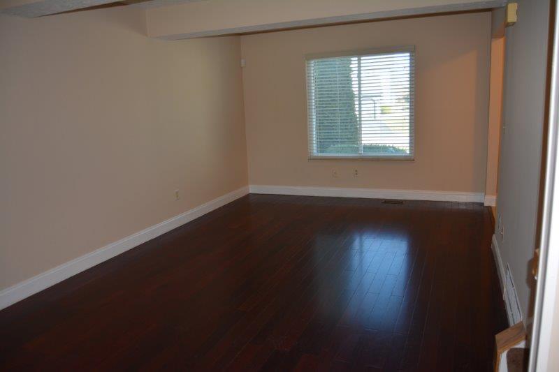 Formal Living - 6926 Avery Road