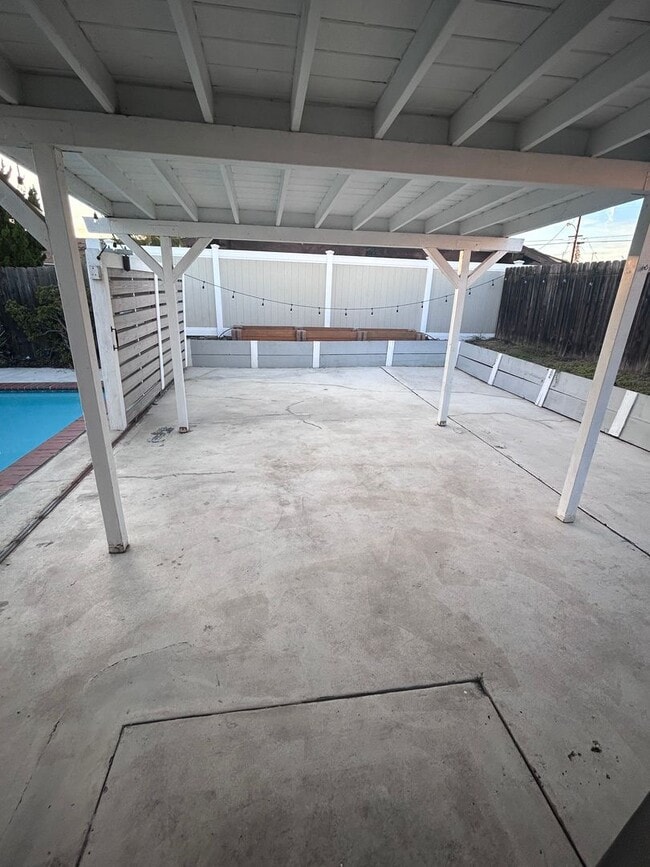 Building Photo - Upgraded 3 Bed / 2 Bath Pool Home with Solar in Lemon Grove