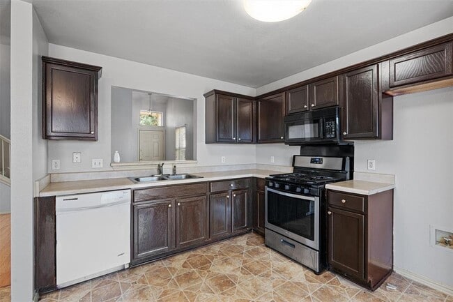 Building Photo - 14813 Falling Stone Ln