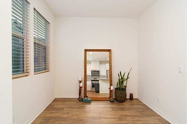Building Photo - 511 Sandpiper Wy