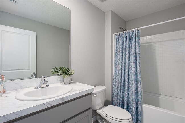 Building Photo - 12143 Kingsley Trl