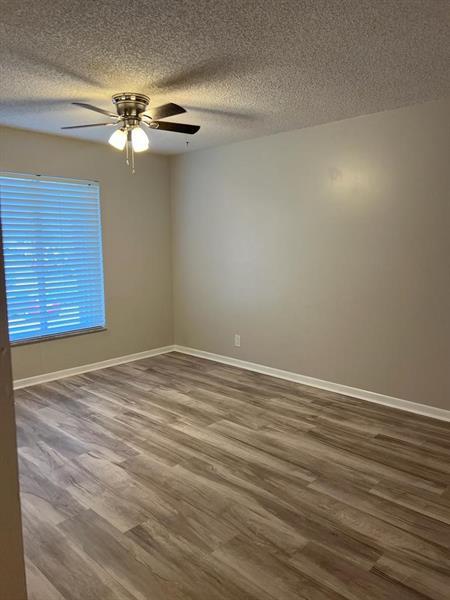 Building Photo - 2502 SE Anchorage Cove