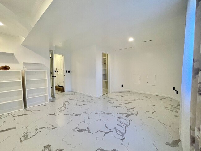 Building Photo - 4111 W 9580 S