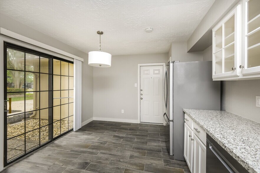 Building Photo - 4403 Pawnee St