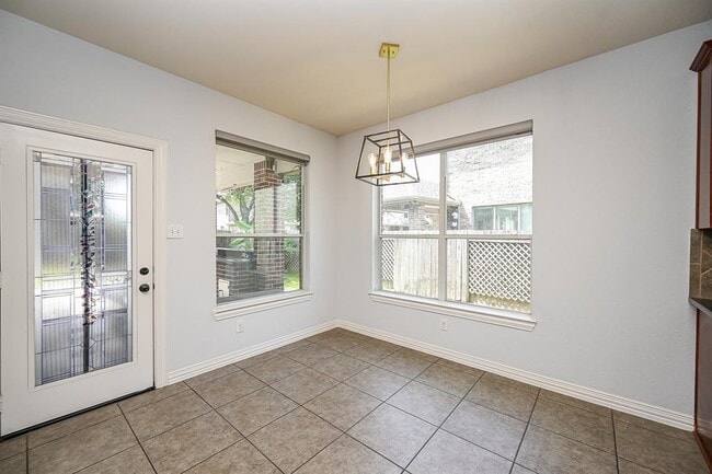Building Photo - 5426 Humboldt Park Ln