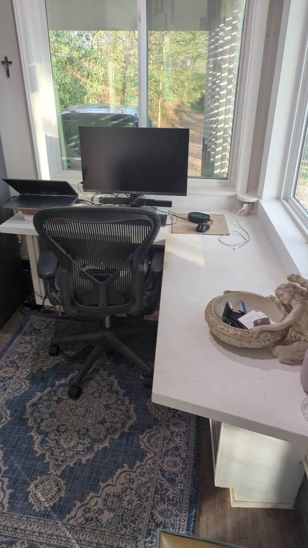 Building Photo - $1,800 - 3 Bedroom 2 Bathroom Gorgeous and Unique Furnished House in Webster