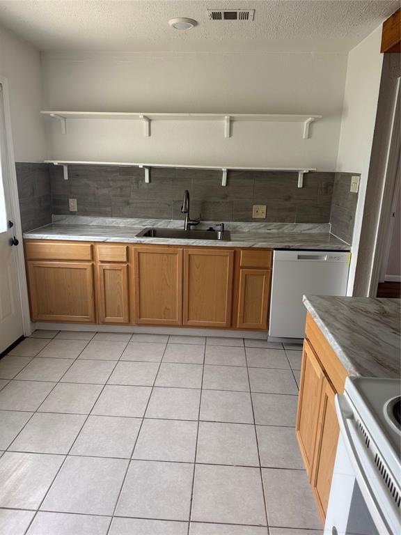 Building Photo - 3611 Florinda St