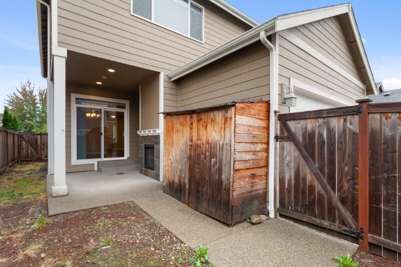 Building Photo - 18511 97th Ave E