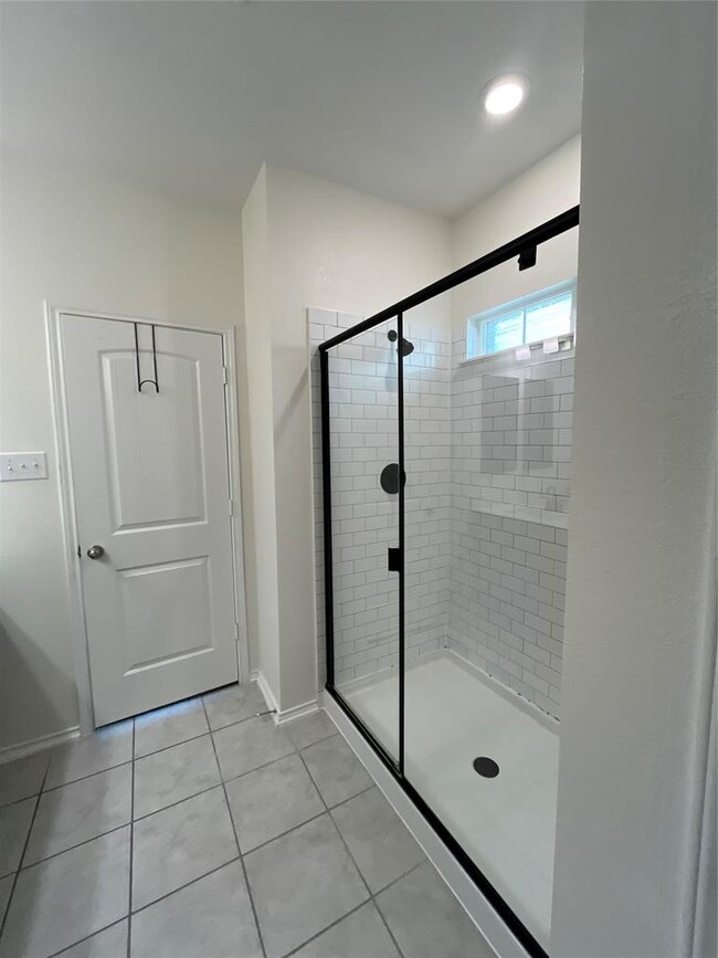 Building Photo - 1403 Grande Mesa Dr