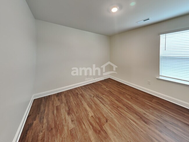 Building Photo - 7309 Garrett Ct