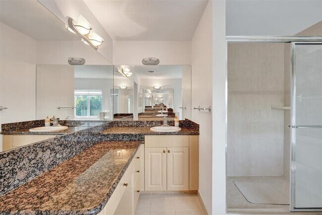Building Photo - 2724 Treasure Cove Cir
