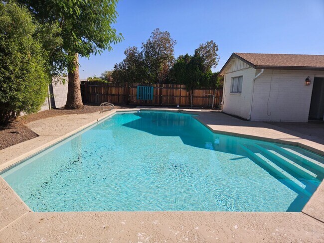 Building Photo - Updated 4BR Home | Pool + 2 Car Garage | Single Level