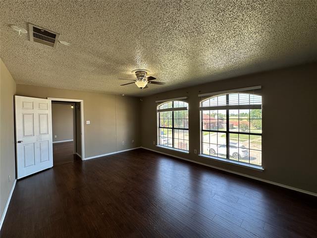 Building Photo - 6109 Cypress Dr