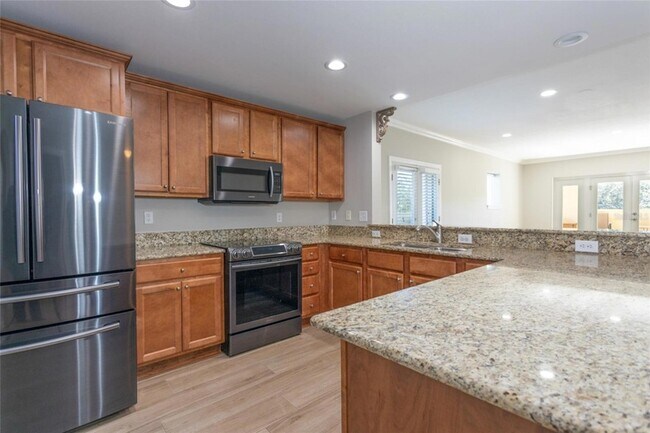 Building Photo - 300 Bella Harbor Ct