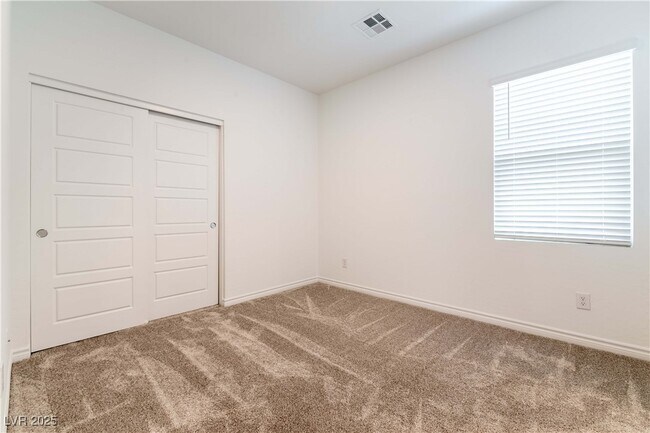 Building Photo - 291 Fletcher Fls St