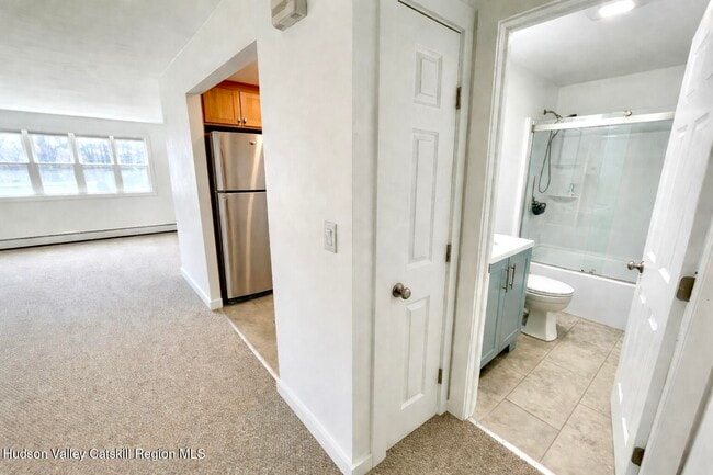 Building Photo - 97 W Bridge St