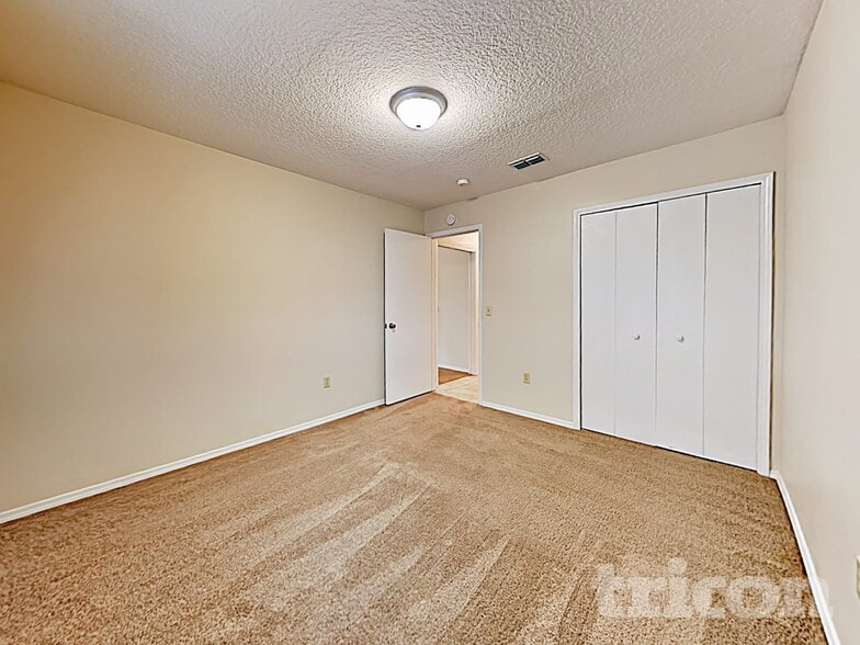 Building Photo - 1271 Tahoe Ct