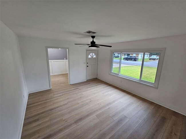 Building Photo - 1300 Lawrence St