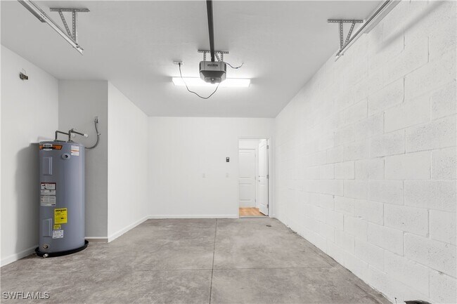 Building Photo - 27859 Solis Grande Dr
