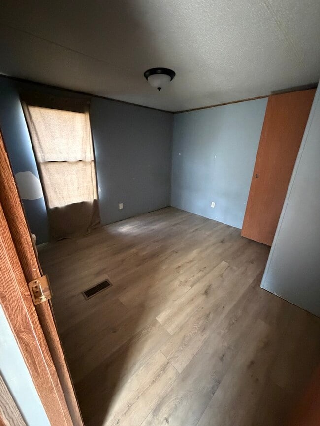 Building Photo - 157 Goodlett Dr