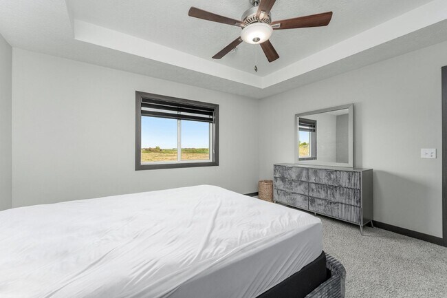 Building Photo - 4500 W 34th St N