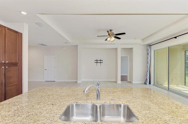 Building Photo - 4429 Conchfish Ln