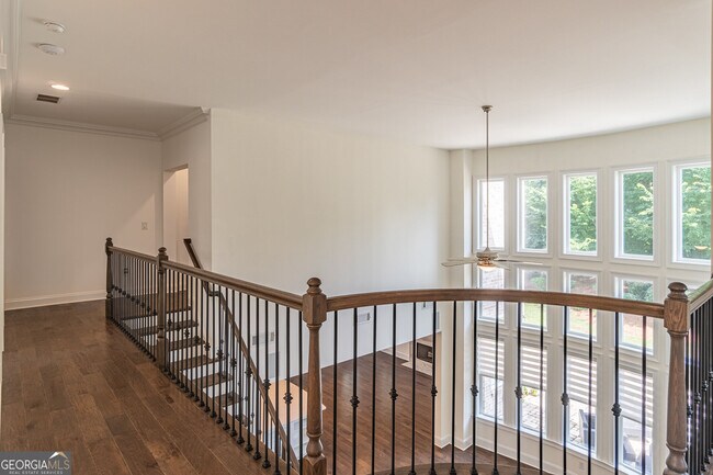 Building Photo - 829 Adler Ct