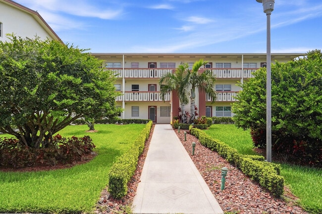 Building Photo - 368 Mansfield Dr