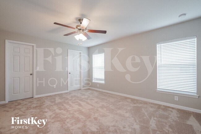 Building Photo - 1114 SW 40th Terrace