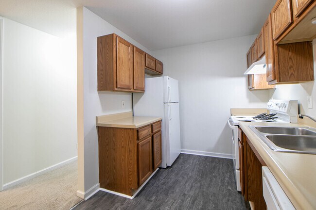 Building Photo - 299 Raleigh Dr