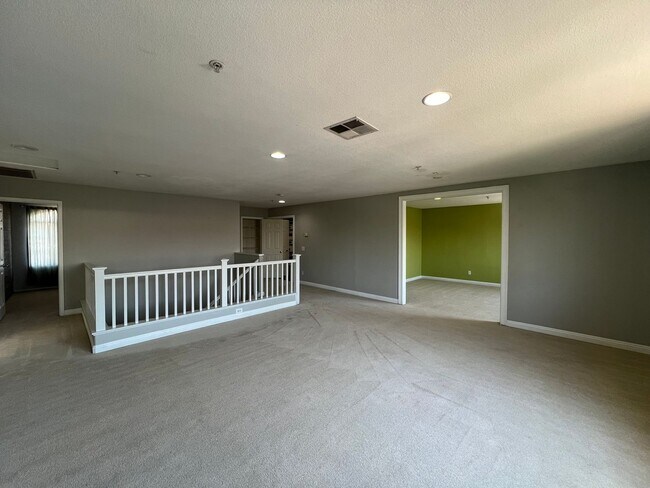 Building Photo - 13539 Whipple St