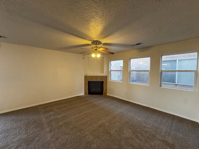 Building Photo - 8300 Bluffs Edge Pl NW