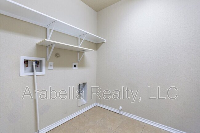 Building Photo - 11726 Caraway Hill