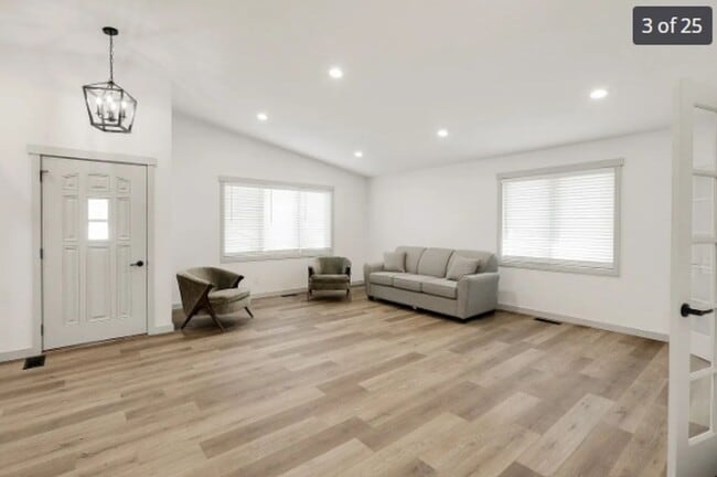 Building Photo - Newly Remodel 3 bed house - Rent $2750 per...