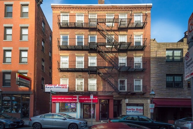 Building Photo - Modern, Renovated North End Studio with AC and No Fee!