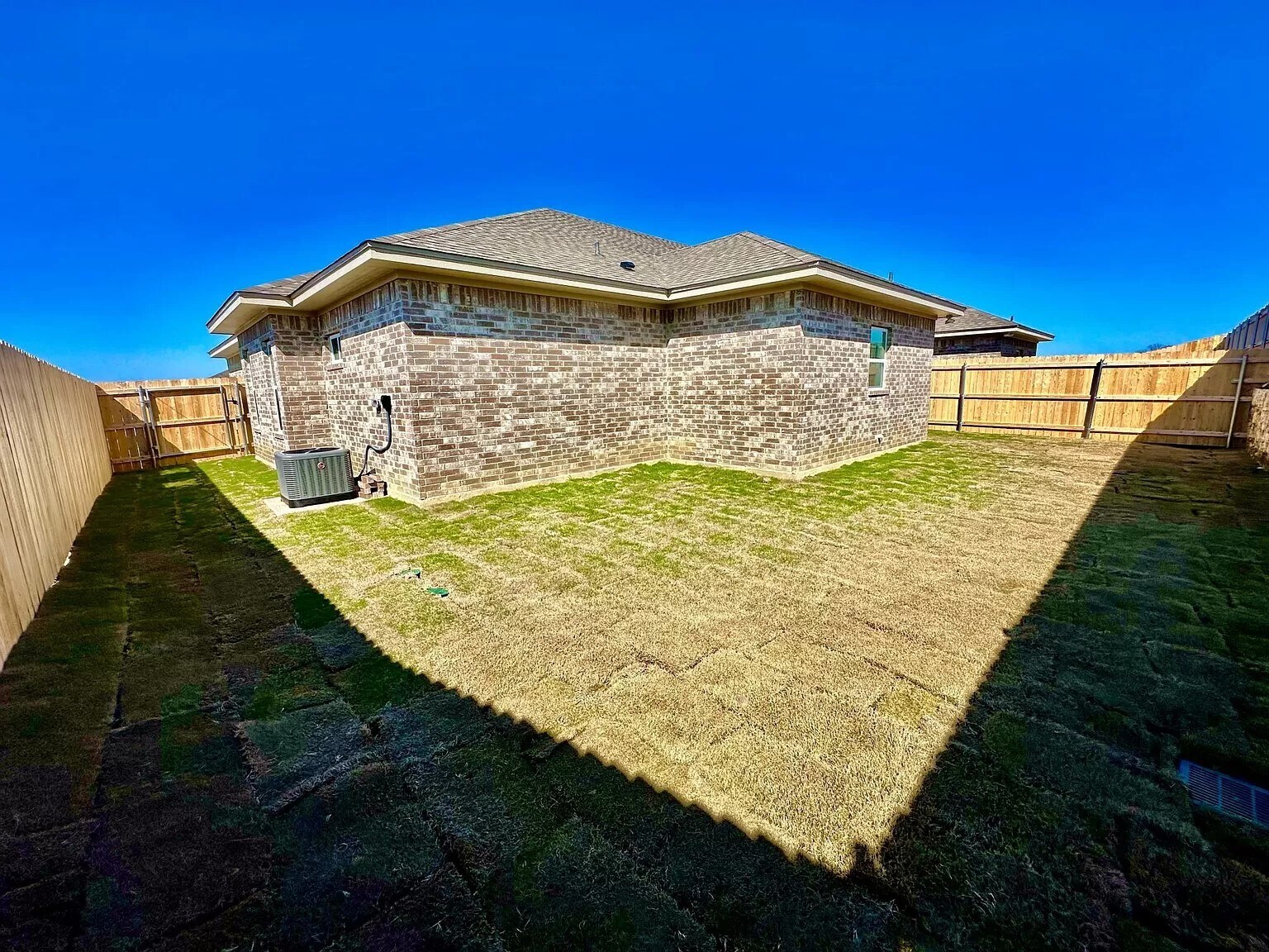 Building Photo - 706 Tower Mill Ct