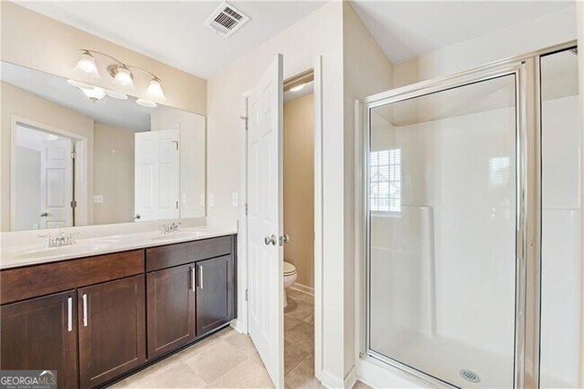 Building Photo - 2405 Sardis Chase Ct