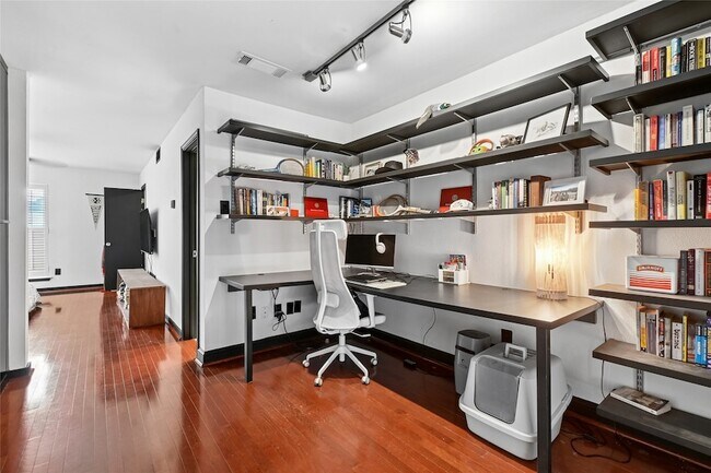 Building Photo - 4333 Bowser Ave
